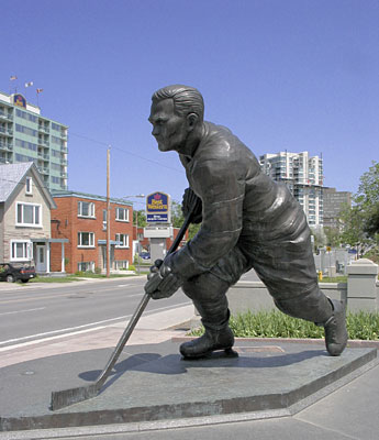 Maurice "Rocket" Richard Candian sports hero